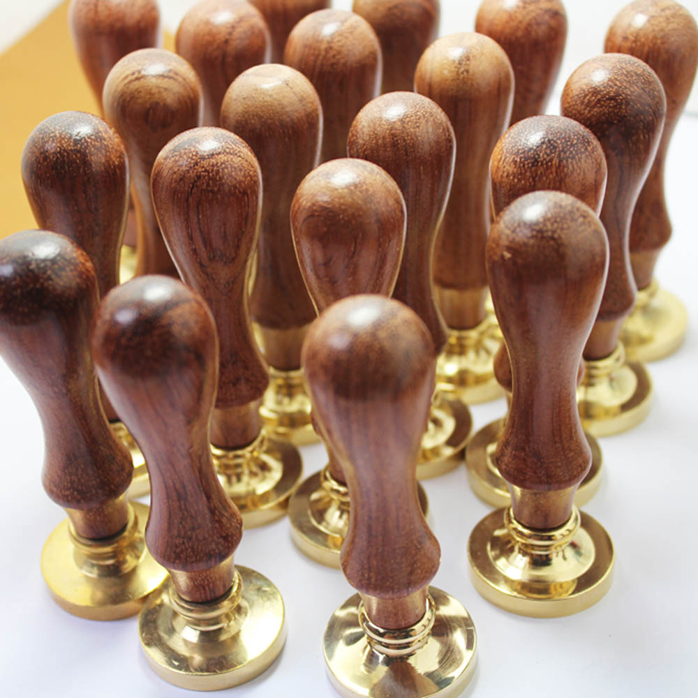Pas de wasstempel aan met uw l - Wax Seal Stamp Set recensie en prijs